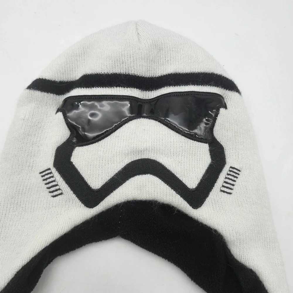 Star Wars‎ Stormtrooper Hat Trapper Boys One Size White Ear Flap Winter Tassel